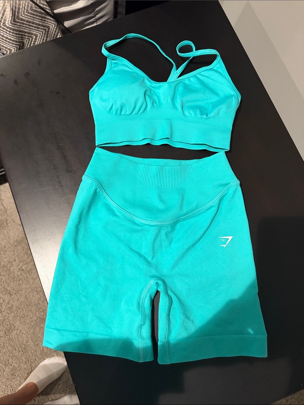 Gymshark Teal Seamless Crop Sports Bra & High-Waist Bike Shorts Set